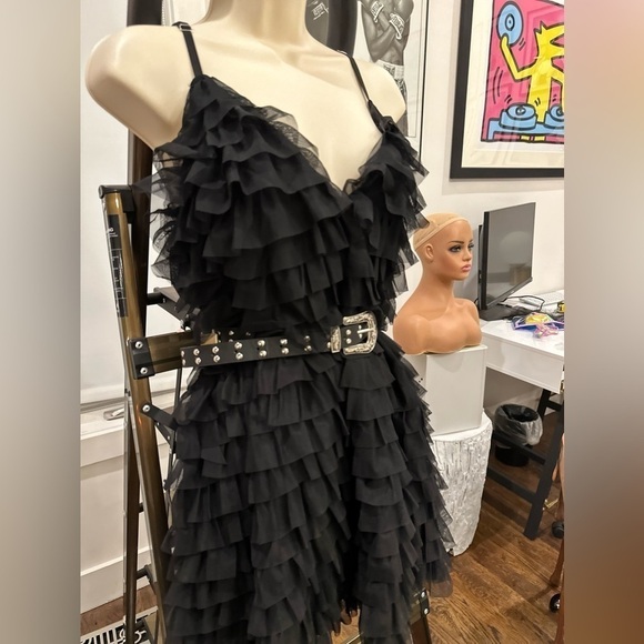 AKIRA CRAZY FOR YOU BELTED TIERED TULLE MINI DRESS IN BLK NWT LARGE - Picture 5 of 7